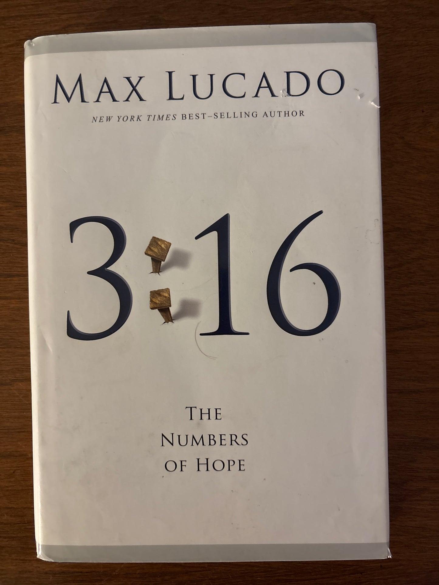 3:16: The Numbers of Hope (3:16 Series) by Max Lucado (Author)